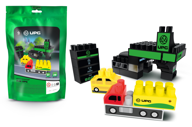 Constructor block QB300-456 "UPG Mini Gas Station" 28 parts. qbee